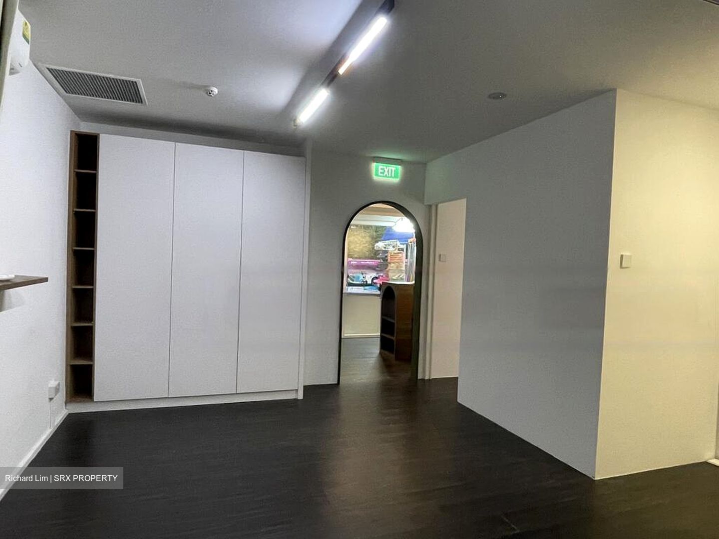 Tiong Bahru View (D3), Shop House #484092931
